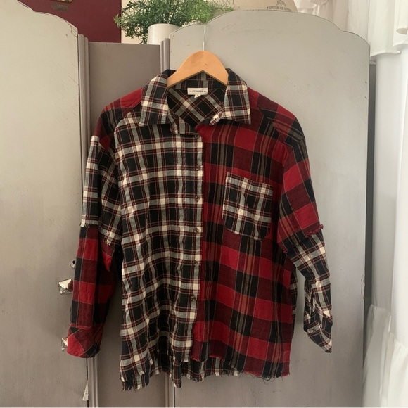 eesome Tops - ee:some Flannel Plaid Button Down Top